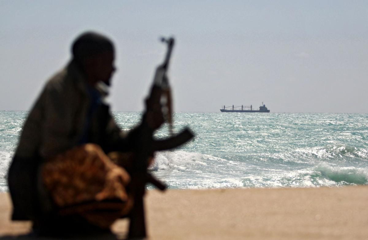 شركة أمن بحري: 20 مسلحاً اعتلوا سفينة بضائع قبالة الصومال