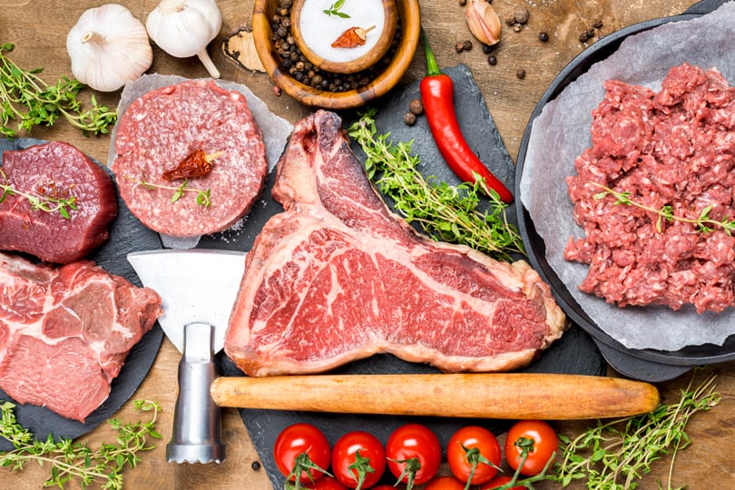 9 أشياء قد تحدث عند الإكثار من تناول اللحوم.. تعرَّف عليها