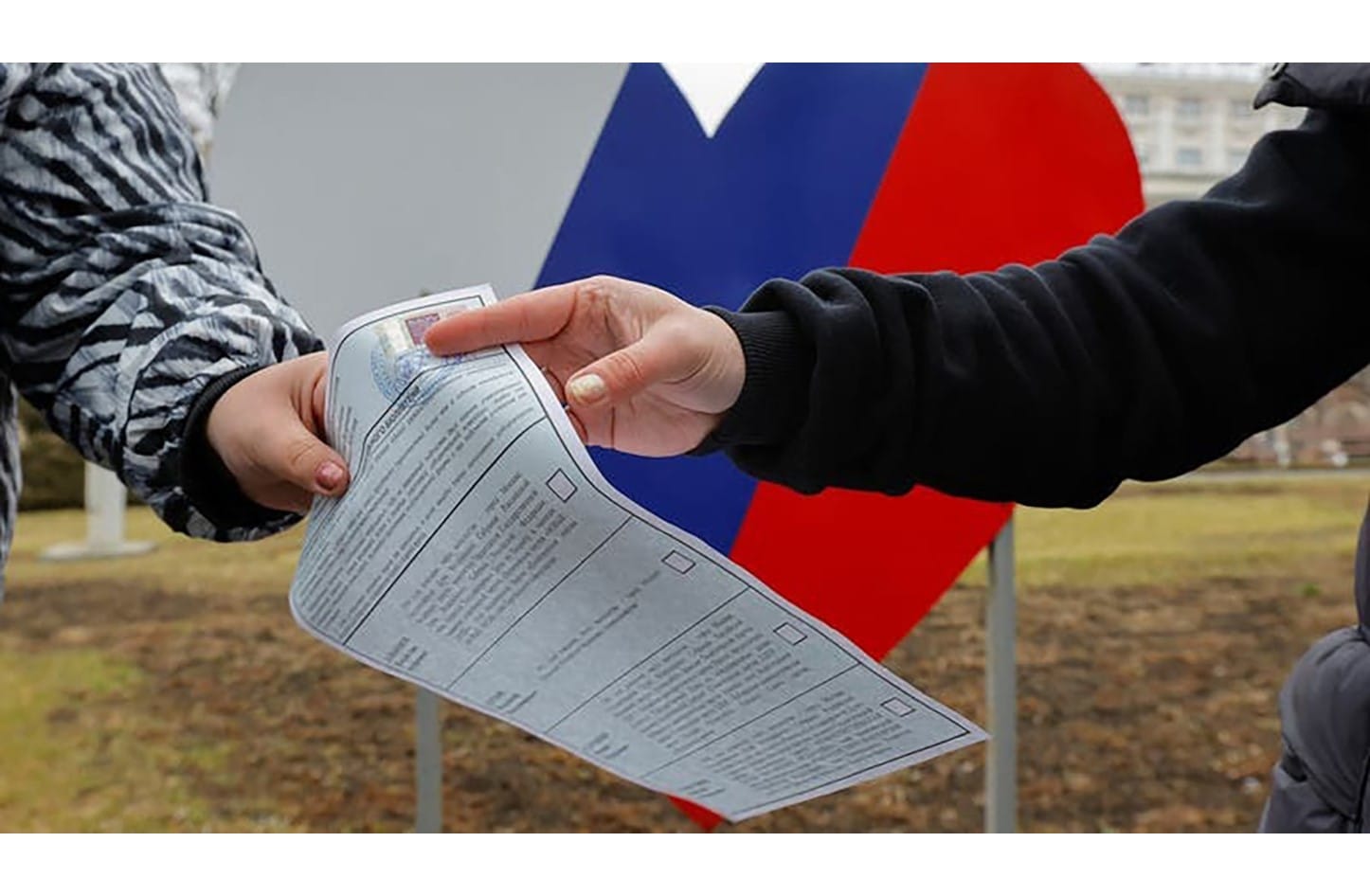 الناتو: إجراء الانتخابات الروسية بمناطق أوكرانية غير شرعي