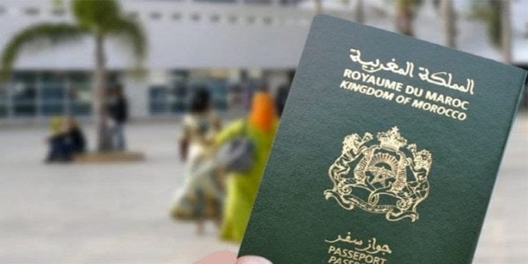 دون موافقة الأب.. السماح للمغربيات باستخراج جواز سفر أبنائهم