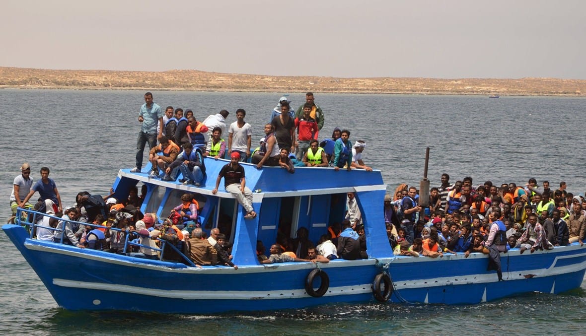 تونس: فقد 23 تونسياً بعد رحلة على متن زورق إلى سواحل إيطاليا