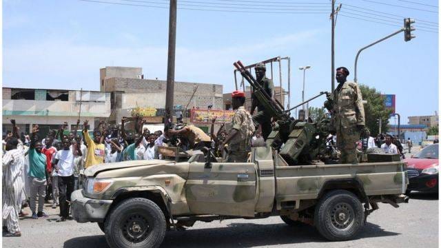 تجدد المعارك بين الجيش السوداني والدعم السريع في الفاشر عاصمة شمال دارفور