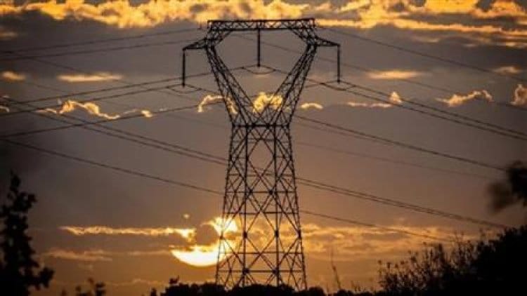 مصر تعلن استمرار خطة تخفيف أحمال الكهرباء حتى نهاية الأسبوع الجاري