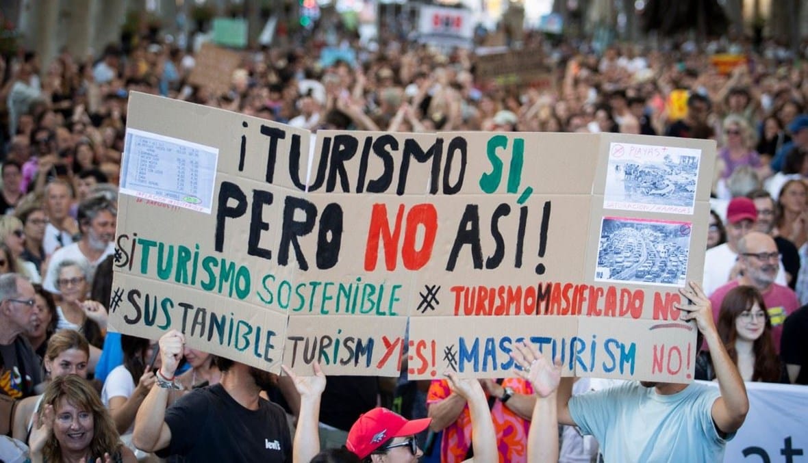 سكان مايوركا الاسبانية يتظاهرون ضد السياحة المفرطة
