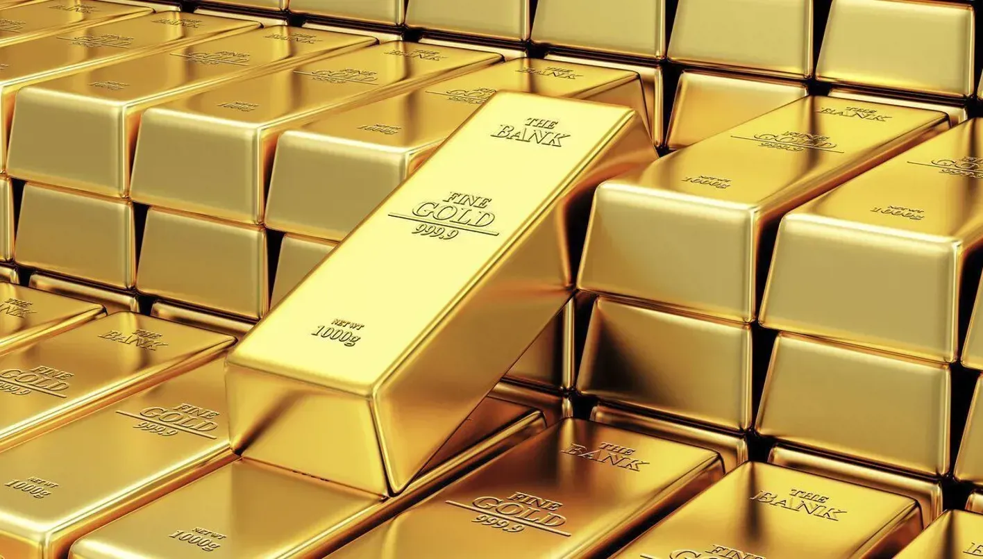 تراجع أسعار الذهب بعد تراجع ترامب عن إقالةرئيس مجلس الاحتياطي الاتحادي