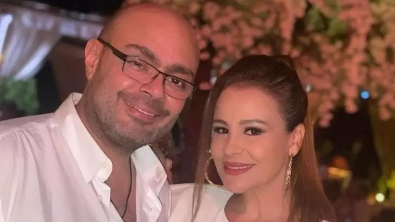 وفاة المنتج المصري وليد مصطفى زوج الفنانة اللبنانية كارول سماحة