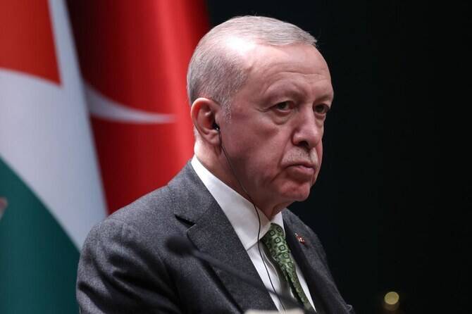 أردوغان: نتابع عن كثب اتفاق دمشق مع قسد ونحث على تنفيذه