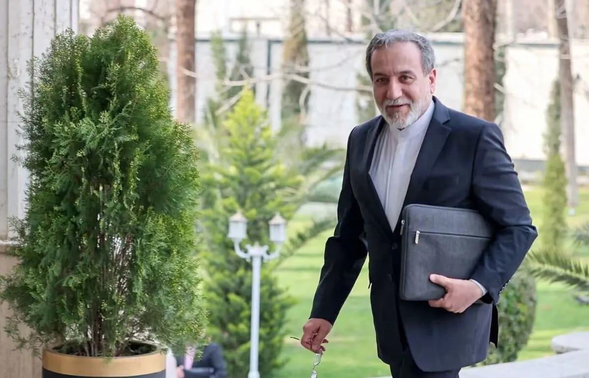نظام الملالي في مأزق مزدوج،  النظام يشتري الوقت ولا يريد اتفاقًا