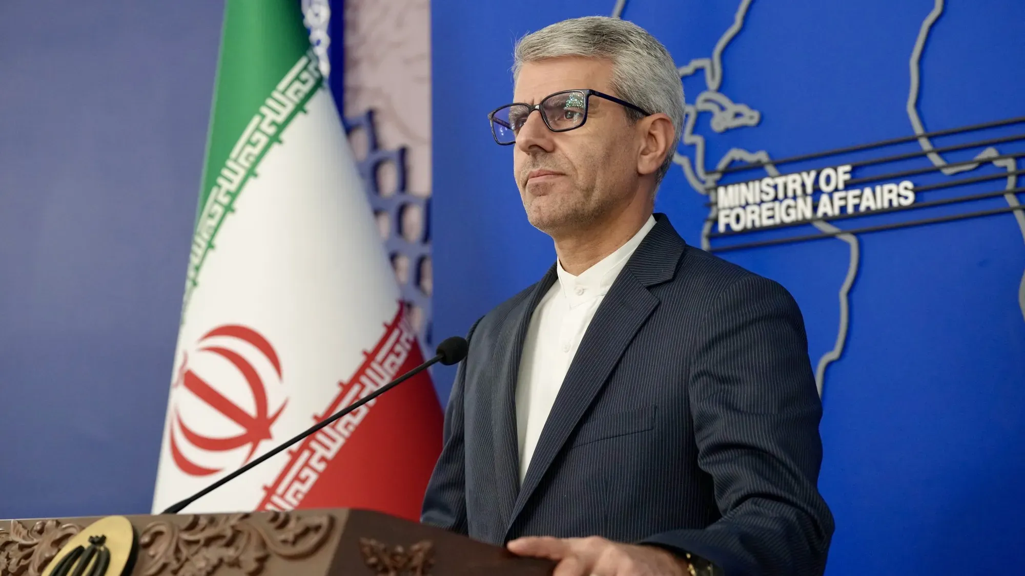 طهران تقطع الطريق: لا مفاوضات مع واشنطن على الطاولة