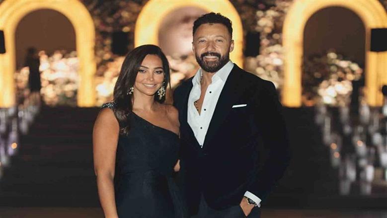 انفصال الفنان أحمد فهمي عن زوجته بعد 28 عاما من الزواج