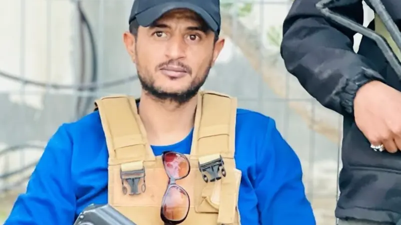 أبو شباب يعترف بالتنسيق مع إسرائيل ويعلن ارتباطه بالسلطة الفلسطينية