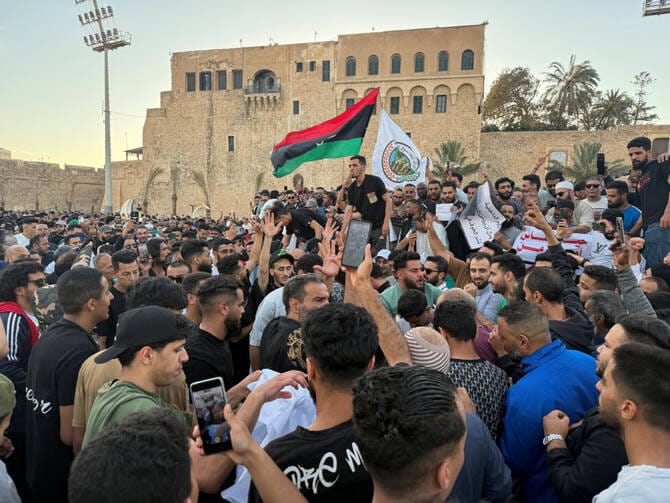 احتجاجات في طرابلس تطالب بإسقاط حكومة الدبيبة