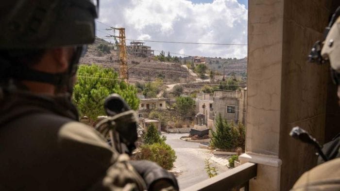 الجيش الإسرائيلي يطلق عمليات برية في جنوب لبنان: دمّرنا بنى تحتية لـ"حزب الله"