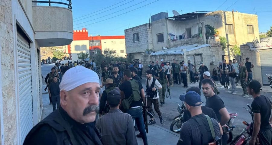 سوريا: بدء خروج عائلات محتجزة من السويداء بعد وساطة حكومية