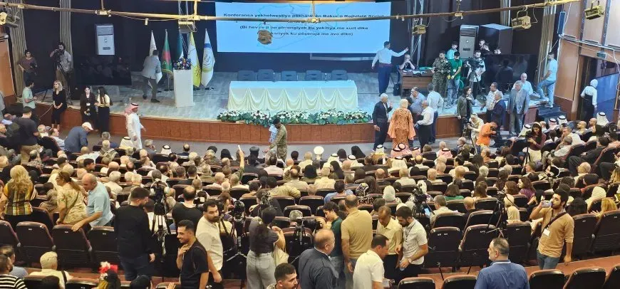 دمشق تصعد ضد قسد بـ"ورقة باريس" ردًا على مؤتمر الحسكة