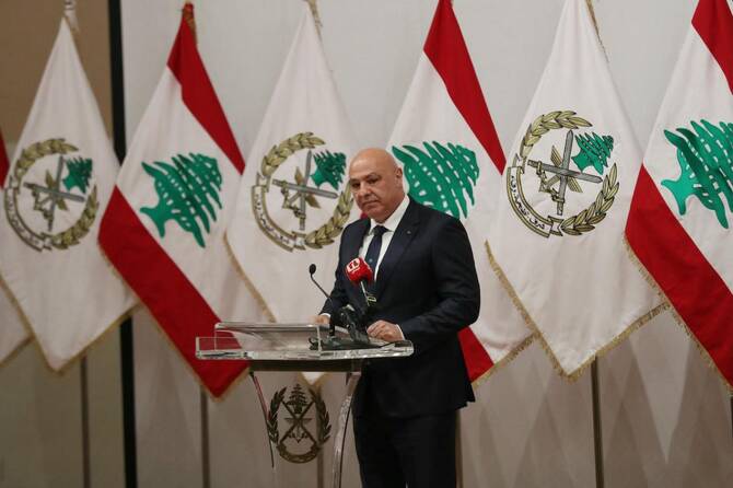 الرئيس اللبناني: يجب ربط لبنان بمحيطه الإقليمي