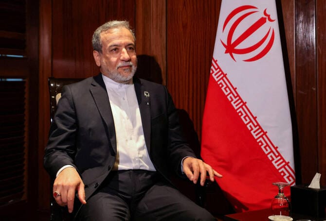 إيران: لا نخشى المفاوضات ولا نهاب الحرب