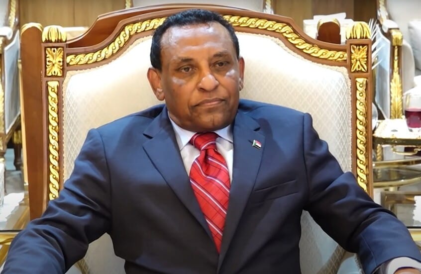 رئيس وزراء السودان: سيادتنا خط أحمر ولن نستسلم