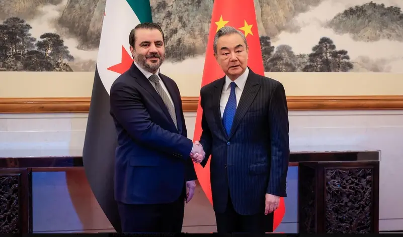 الشيباني في الصين… ومسؤول سوري يقطع الجدل: لا تسليم لمقاتلين