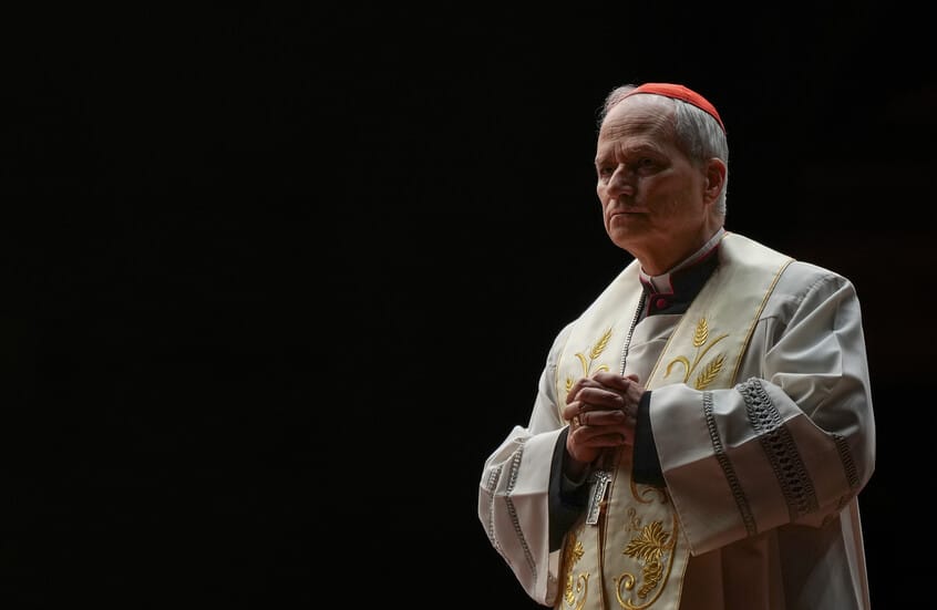 زيارة تاريخية... البابا ليو يصل لبنان