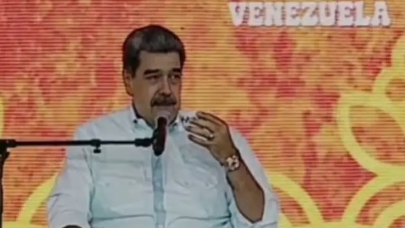 مادورو ينهي شائعات فراره من فنزويلا