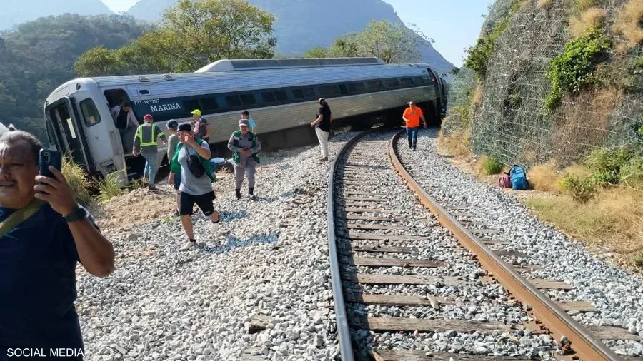 خروج قطار عن مساره في المكسيك يودي بحياة 13 ويصيب العشرات