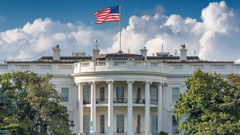 ..مسؤولة تكشف المستور اعترافات صادمة من البيت الأبيض