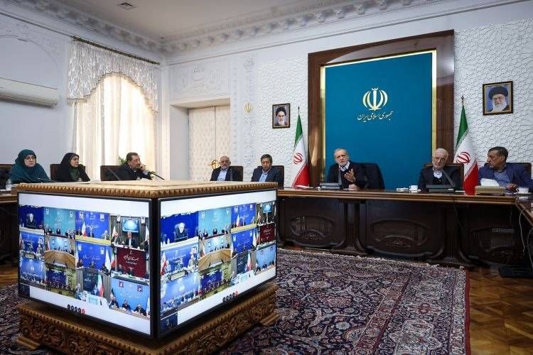 اتساع إضرابات البازار واحتجاجات الليل تعمّق أزمة إيران